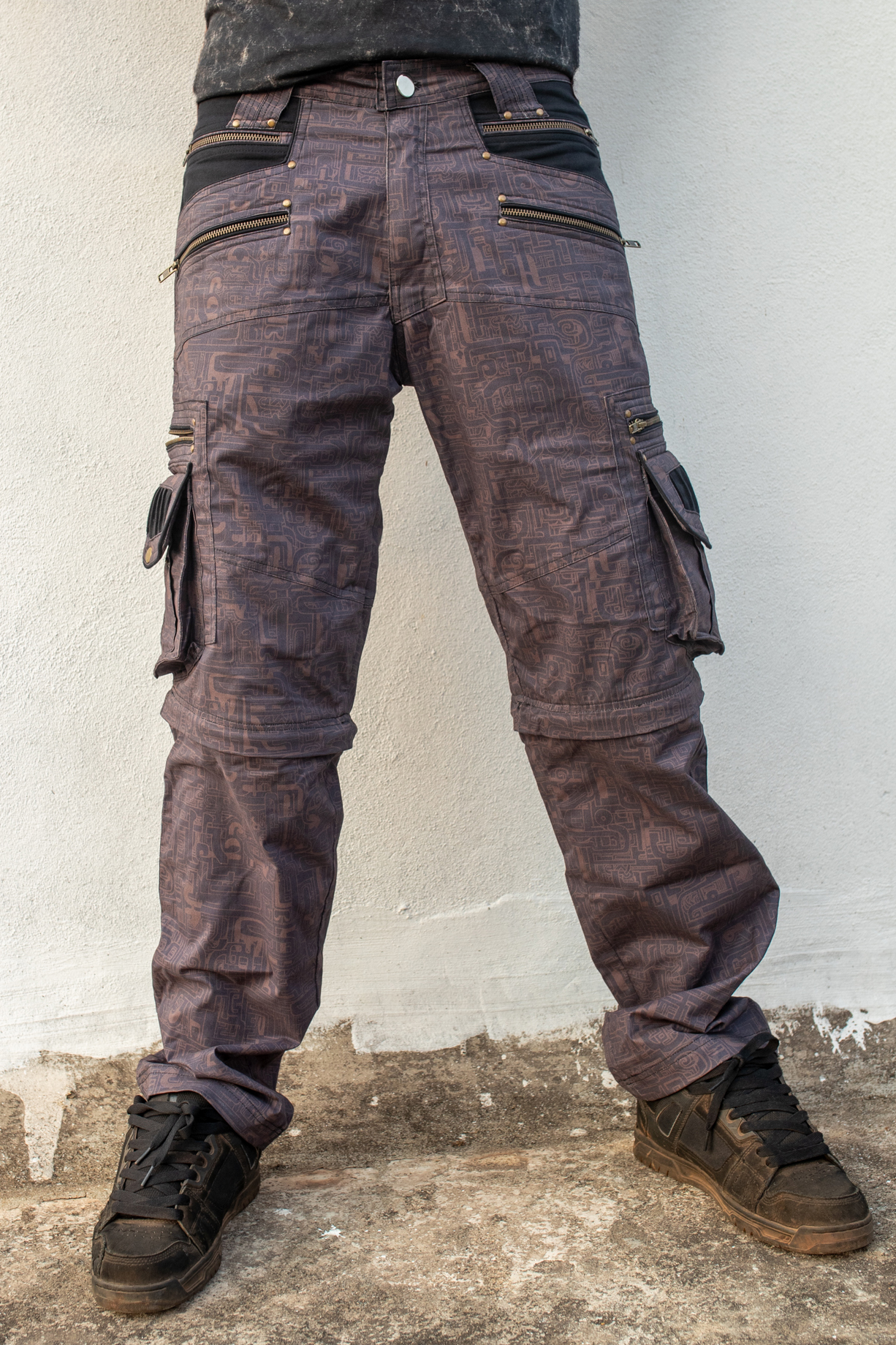 Future Nomad Igama Convertible Cargo Pants / Zip Off Cargo Shorts